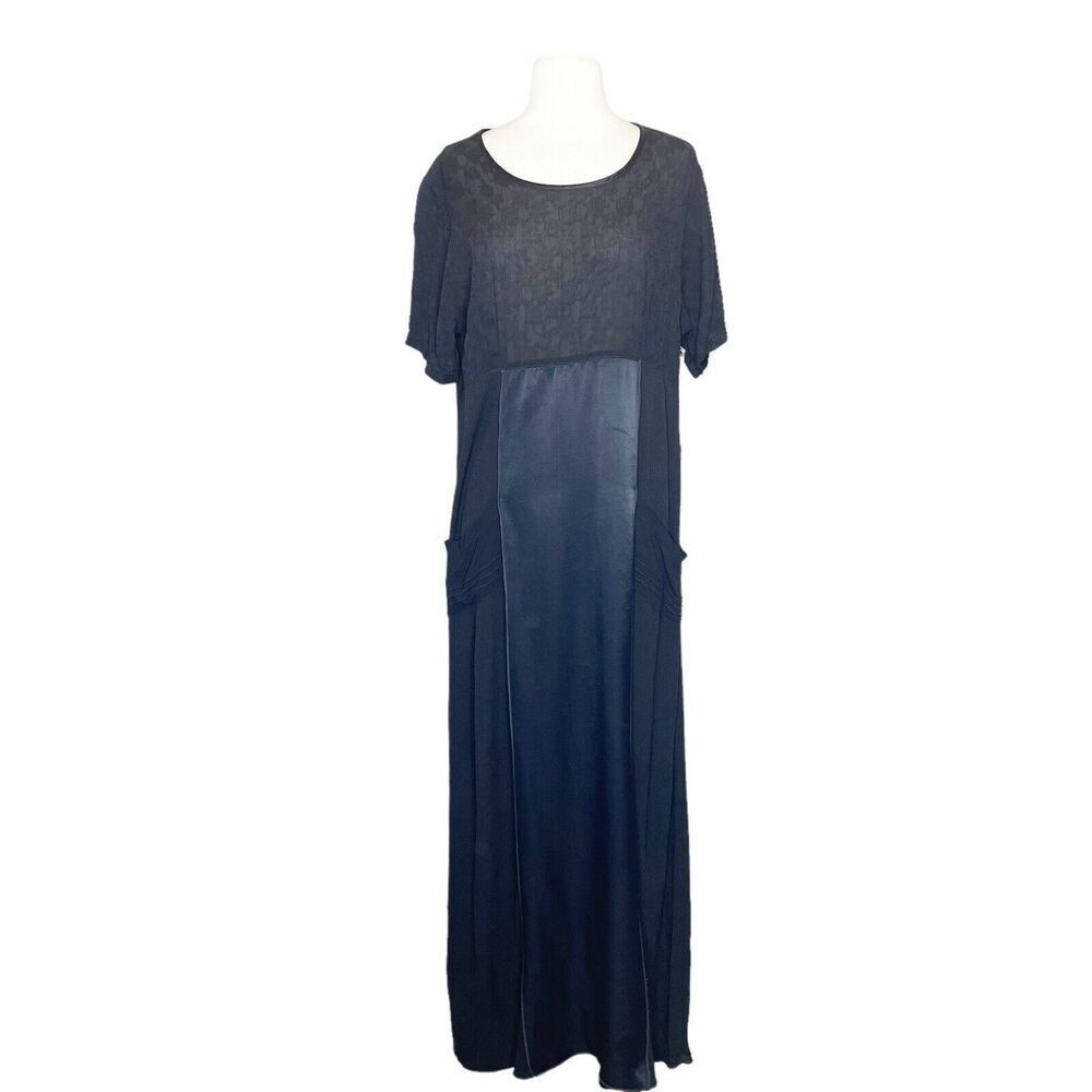 NEW Nooshin L Large Black 90s Style Maxi Dress Natural Fiber Rayon Satin‎ Art